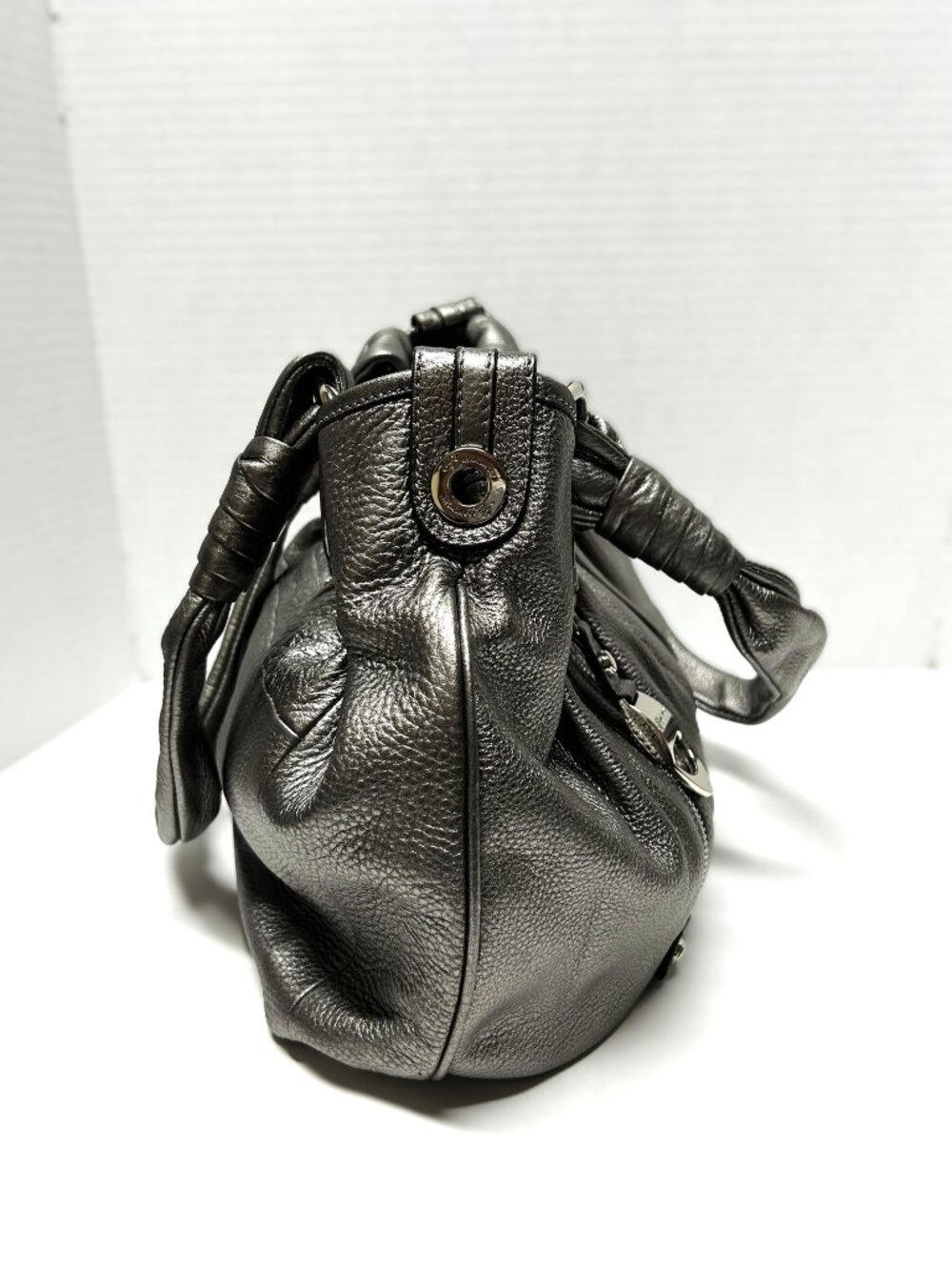 B.Makowsky silver pebble leather shoulder bag - Picture 5 of 16